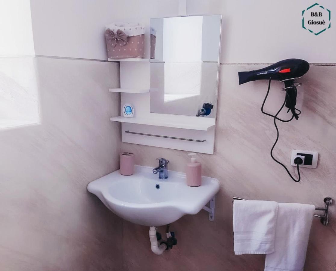 B&B Giosue Naples Luaran gambar